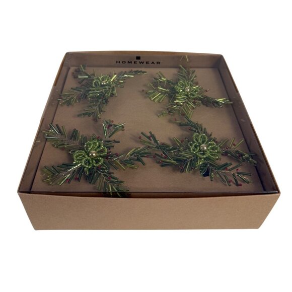 Homewear Greenery Glass Beaded Napkin Rings Embellished Set of 4 Winter Table - Picture 10 of 14